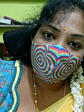 Snapshot of Tamil_Mithra chatting on 08/01/26, 07:02 Tamil Mithra online show from 08/01/26, 07:02
