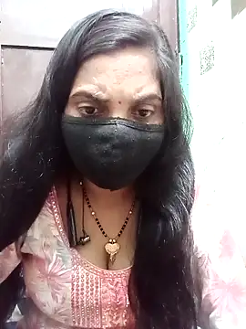 Payal-001 online show from 11/14/25, 10:47