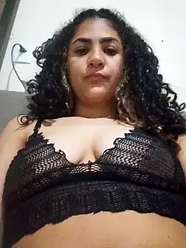 Snapshot of Camilla-23y chatting on 10/16/25, 04:02 Camilla-23y online show from 10/16/25, 04:02