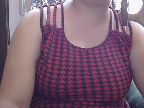 Snapshot of Roxy_sweety_ chatting on 09/09/25, 05:18 Roxy sweety  online show from 09/09/25, 05:18