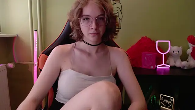 juicyPenny online show from 05/26/26, 08:21