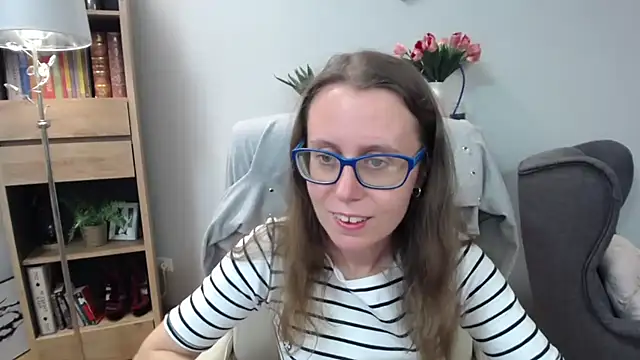 sweetxLizzy online show from 06/10/26, 04:23