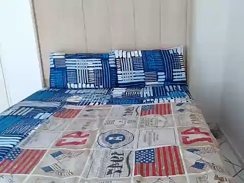 Snapshot of Abby_108 chatting on 10/15/25, 10:04 Abby 108 online show from 10/15/25, 10:04