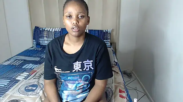 Snapshot of Abby_108 chatting on 10/30/25, 07:14 Abby 108 online show from 10/30/25, 07:14