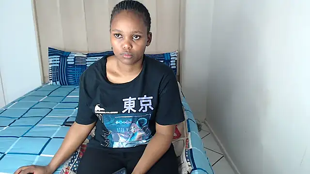 Snapshot of Abby_108 chatting on 11/10/25, 02:27 Abby 108 online show from 11/10/25, 02:27