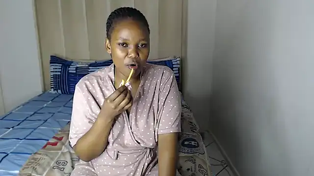 Snapshot of Abby_108 chatting on 11/12/25, 08:41 Abby 108 online show from 11/12/25, 08:41