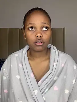 Snapshot of Abby_108 chatting on 11/25/25, 10:21 Abby 108 online show from 11/25/25, 10:21