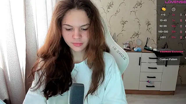 yourdreamm  online show from 09/16/25, 07:20