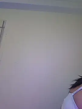 Snapshot of Lavanarabica chatting on 10/15/25, 08:03 Lavanarabica online show from 10/15/25, 08:03