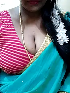 Snapshot of shobini chatting on 10/09/25, 02:59 shobini online show from 10/09/25, 02:59