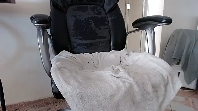 Richard Crane online show from 11/25/25, 01:55