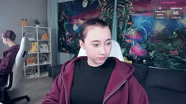 ClaraParks online show from 09/12/25, 07:14