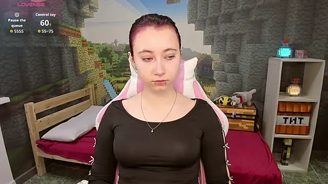 ClaraParks online show from 10/23/25, 06:28