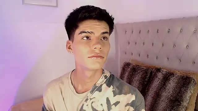 Dulcey  online show from 10/05/25, 12:20