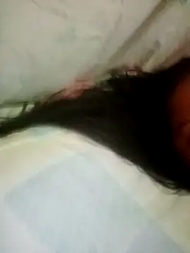 hotolivia34 online show from 10/29/25, 05:14