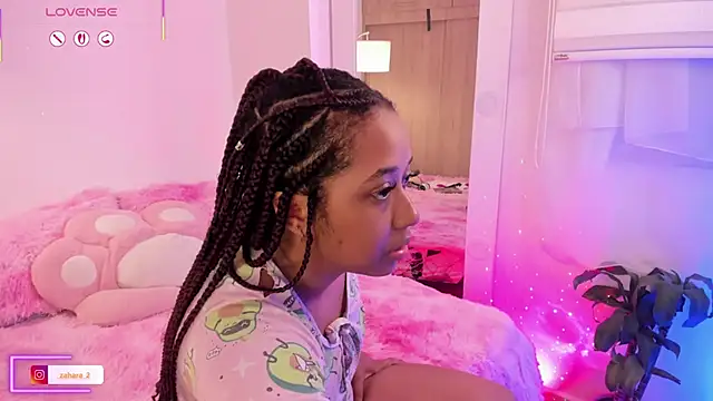  Zahara  online show from 11/12/25, 10:41