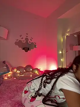  Zahara  online show from 05/24/26, 10:59