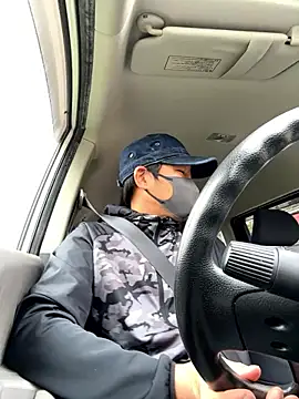 Snapshot of koukou322 chatting on 11/13/25, 12:42 koukou322 online show from 11/13/25, 12:42