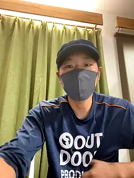 Snapshot of koukou322 chatting on 11/17/25, 12:16 koukou322 online show from 11/17/25, 12:16