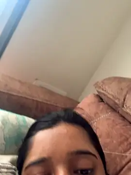 desitease online show from 10/27/25, 09:02