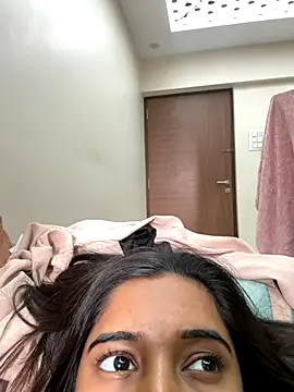 Snapshot of desitease chatting on 11/06/25, 11:33 desitease online show from 11/06/25, 11:33