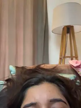 Snapshot of desitease chatting on 11/13/25, 10:03 desitease online show from 11/13/25, 10:03