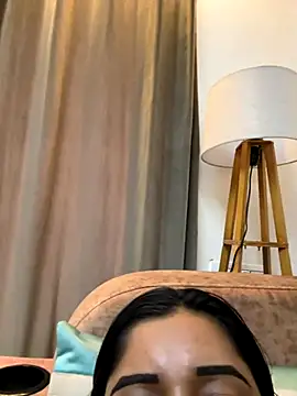 Snapshot of desitease chatting on 11/16/25, 11:38 desitease online show from 11/16/25, 11:38