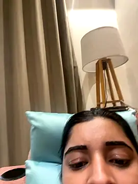 Snapshot of desitease chatting on 11/17/25, 11:27 desitease online show from 11/17/25, 11:27