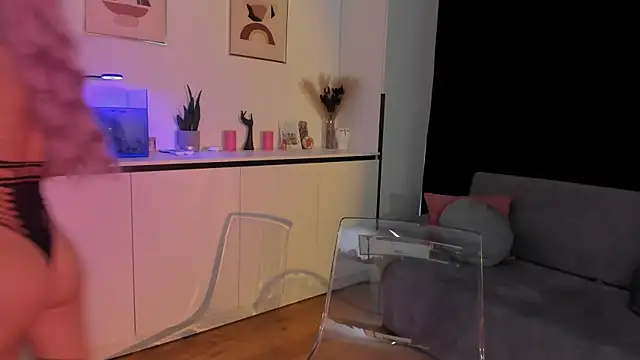 Snapshot of EvaBllake chatting on 10/09/25, 04:54 EvaBllake online show from 10/09/25, 04:54