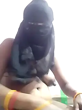 Snapshot of amolicars chatting on 09/28/25, 05:24 amolicars online show from 09/28/25, 05:24