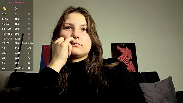 Snapshot of TrixiBell chatting on 03/10/26, 04:17 TrixiBell online show from 03/10/26, 04:17