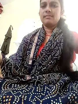 Cutreet online show from 09/16/25, 04:57