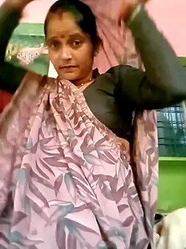 Cutreet online show from 12/14/25, 09:25