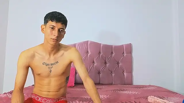 makiandjimmy online show from 11/11/25, 07:14