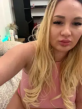 Snapshot of NellyExtraa chatting on 10/11/25, 09:13 NellyExtraa online show from 10/11/25, 09:13