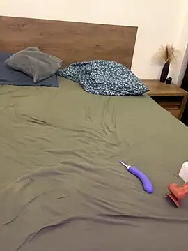 Snapshot of NellyExtraa chatting on 11/01/25, 12:51 NellyExtraa online show from 11/01/25, 12:51