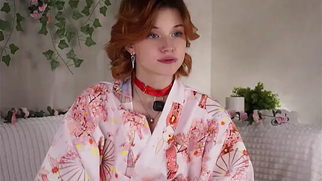 Snapshot of BlytheBenny chatting on 11/01/25, 12:34 BlytheBenny online show from 11/01/25, 12:34