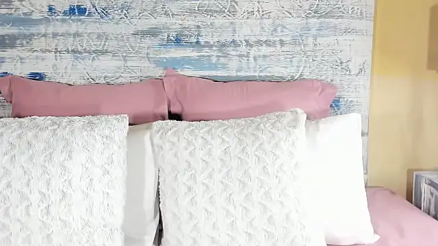 Jess555 online show from 10/12/25, 09:19