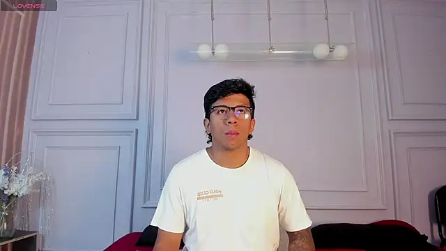 violettaAndLeon online show from 09/11/25, 11:54