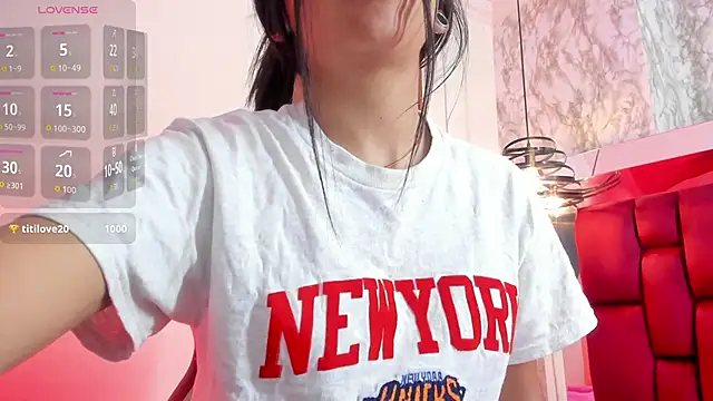 Snapshot of Sheilly_brown chatting on 11/14/25, 07:34 Sheilly brown online show from 11/14/25, 07:34