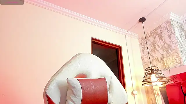 Snapshot of Sheilly_brown chatting on 11/21/25, 07:56 Sheilly brown online show from 11/21/25, 07:56