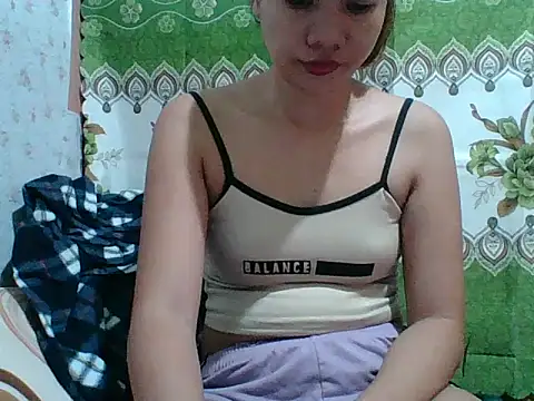 Snapshot of Sweet_Gera21 chatting on 11/05/25, 10:26 Sweet Gera21 online show from 11/05/25, 10:26