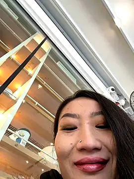 Aliciaz3 online show from 11/06/25, 07:59