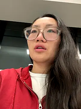 Aliciaz3 online show from 11/11/25, 09:31