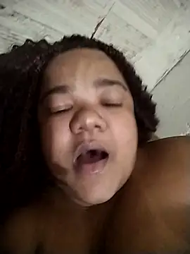 melcarioca1111 online show from 10/14/25, 04:02