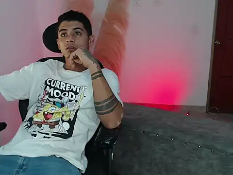 sweet Brunettes01 online show from 10/03/25, 09:12