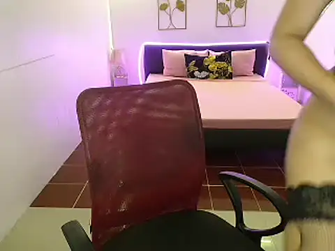 Snapshot of PUSSYCOCK_DOLL chatting on 11/13/25, 11:03 PUSSYCOCK DOLL online show from 11/13/25, 11:03