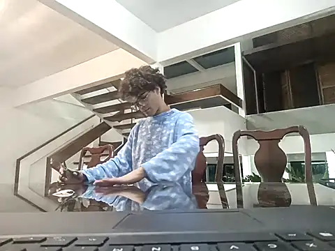 Arnaldo777 online show from 09/12/25, 12:55