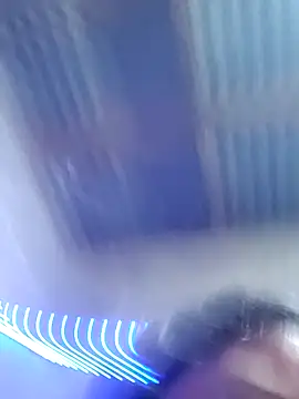 Snapshot of Violethroos chatting on 10/26/25, 08:59 Violethroos online show from 10/26/25, 08:59