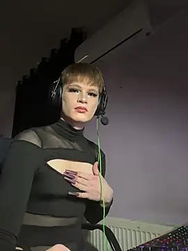 FemboyShow online show from 07/24/26, 02:37